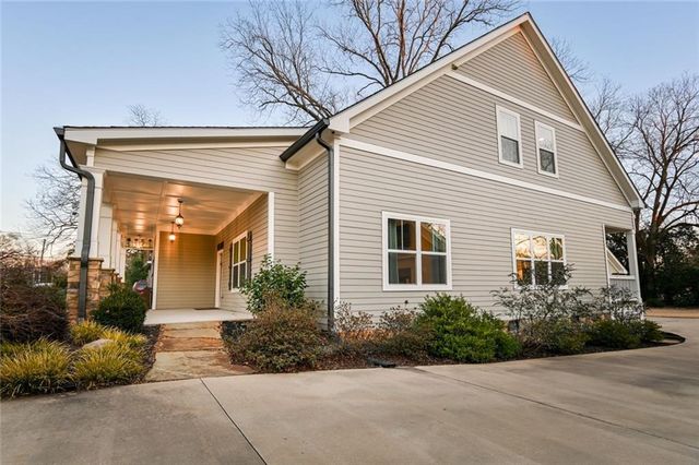 5118 Floyd NE Street, Covington, GA 30014