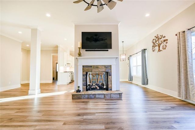 5118 Floyd NE Street, Covington, GA 30014