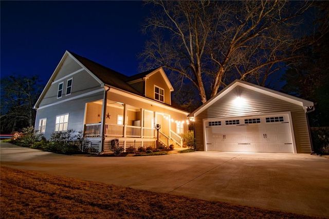 5118 Floyd NE Street, Covington, GA 30014