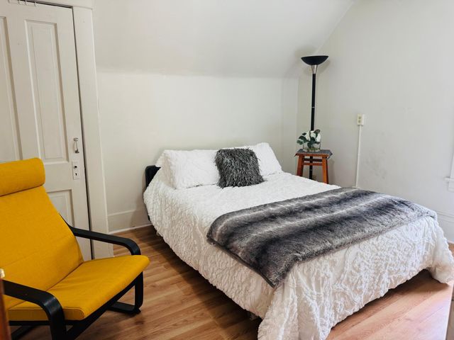 371 Sherburne Avenue, Saint Paul, MN 55103