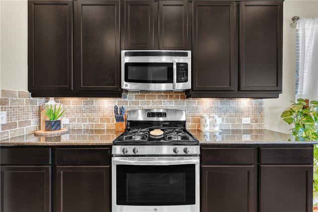 2511 Kimbolton Drive, College Station, TX 77845