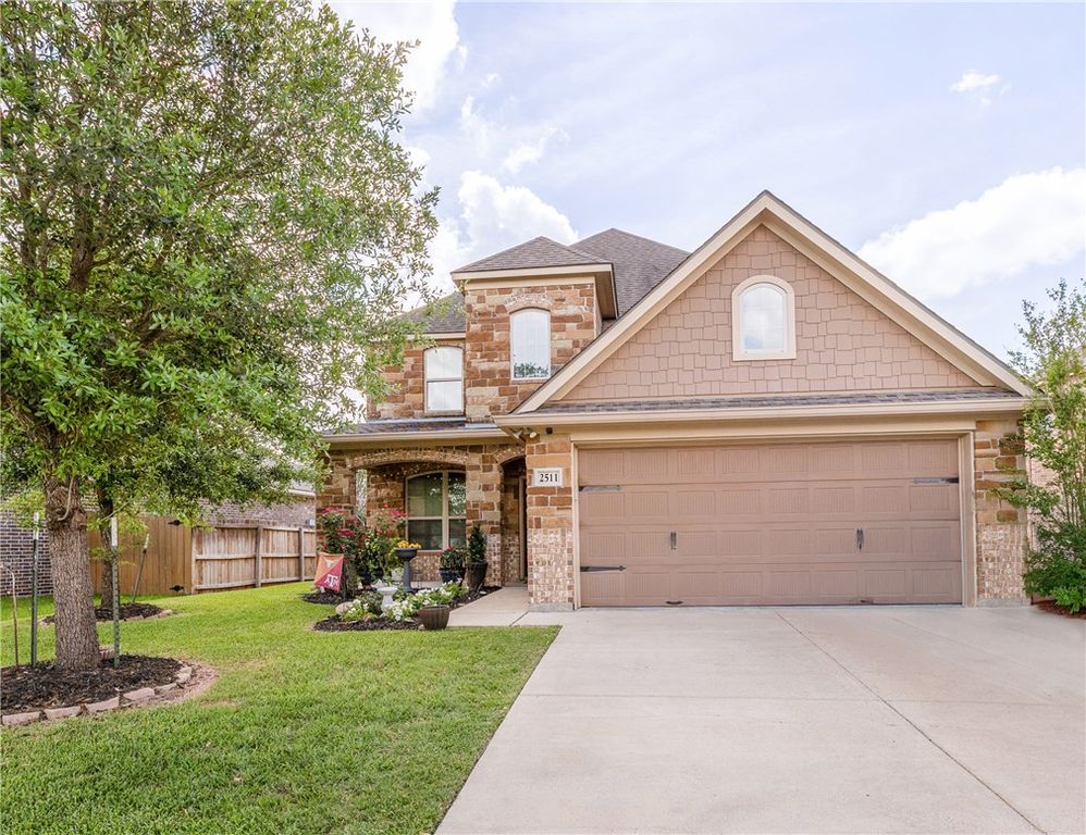 2511 Kimbolton Drive, College Station, TX 77845