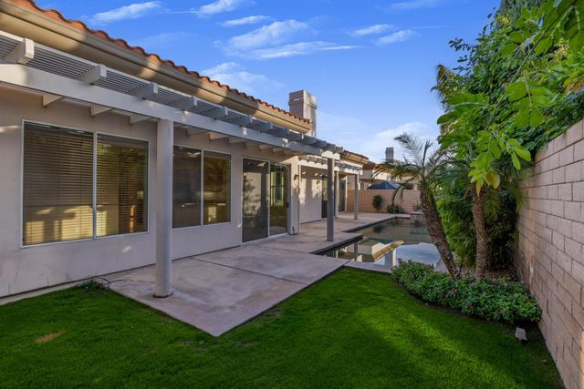 49475 Loren Court, La Quinta, CA 92253