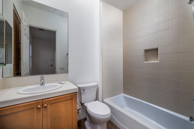 49475 Loren Court, La Quinta, CA 92253