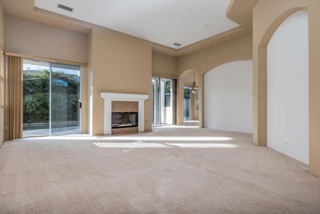 49475 Loren Court, La Quinta, CA 92253