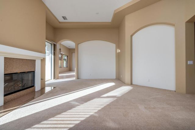 49475 Loren Court, La Quinta, CA 92253