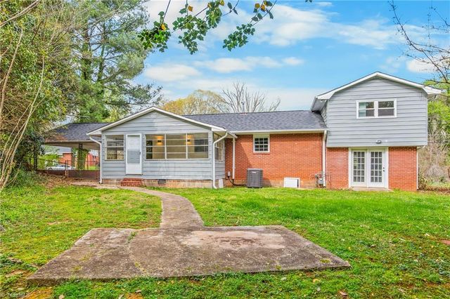 2308 Elbon Drive, Winston-salem, NC 27105