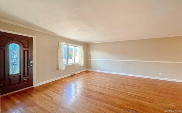 166-66 22nd Avenue, Whitestone, NY 11357