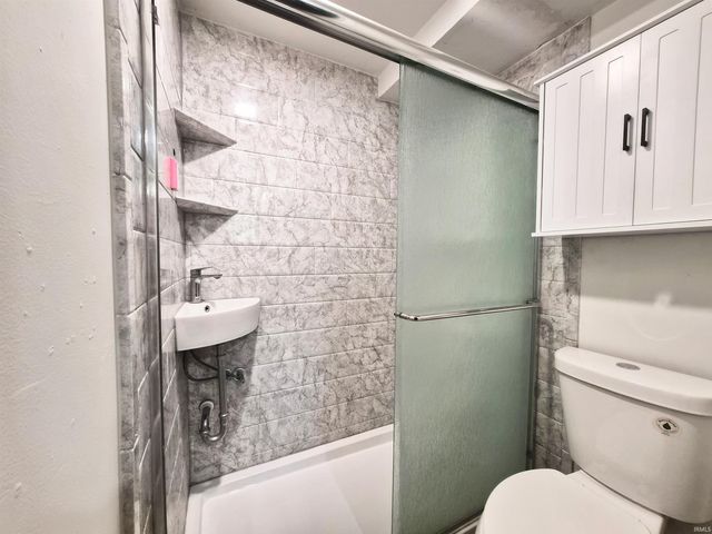 1608 Hickory Place, Goshen, IN 46526