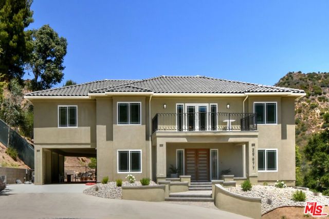 29677 Mulholland Highway, Agoura Hills, CA 91301