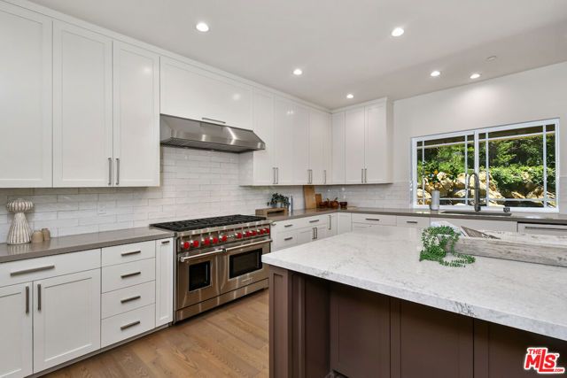 29677 Mulholland Highway, Agoura Hills, CA 91301