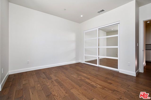 29677 Mulholland Highway, Agoura Hills, CA 91301