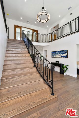 29677 Mulholland Highway, Agoura Hills, CA 91301