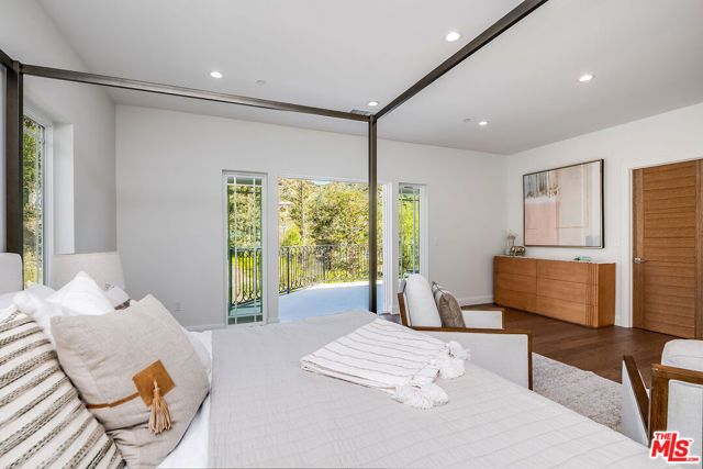 29677 Mulholland Highway, Agoura Hills, CA 91301