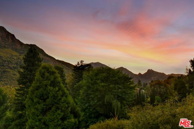 29677 Mulholland Highway, Agoura Hills, CA 91301