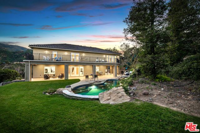 29677 Mulholland Highway, Agoura Hills, CA 91301