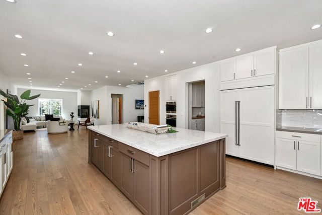 29677 Mulholland Highway, Agoura Hills, CA 91301