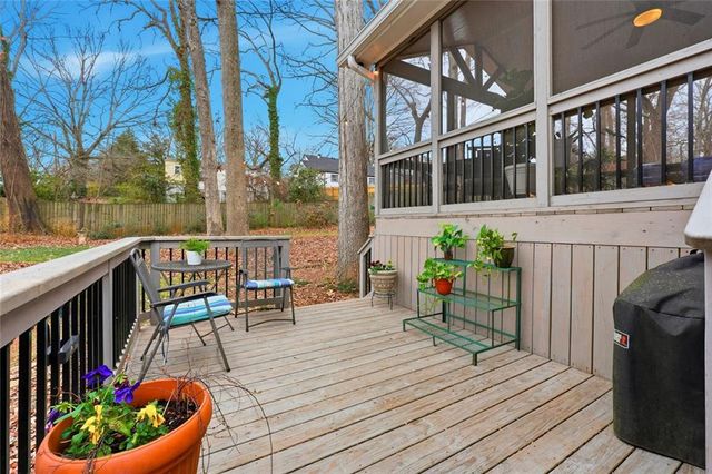 810 Burchill SW Street, Atlanta, GA 30310