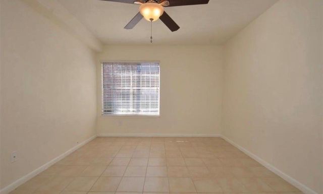 2250 Bering Drive 37, Houston, TX 77057