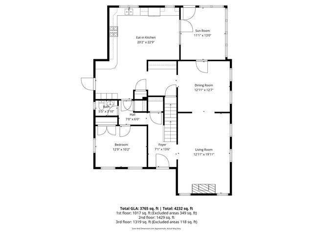 909 S Wheaton Avenue, Wheaton, IL 60189