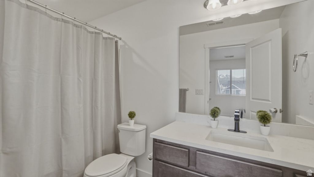 Image 18 of property listing at 13184 S WHADDON CT, Herriman, UT 84096