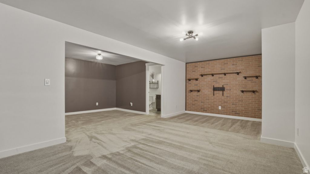 Image 21 of property listing at 13184 S WHADDON CT, Herriman, UT 84096