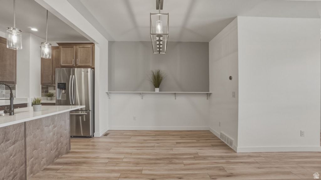 Image 7 of property listing at 13184 S WHADDON CT, Herriman, UT 84096