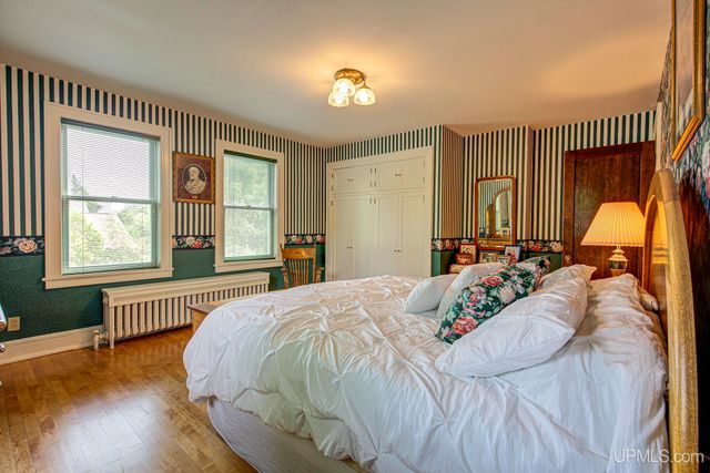 817 W Brown Street, Iron Mountain, MI 49801