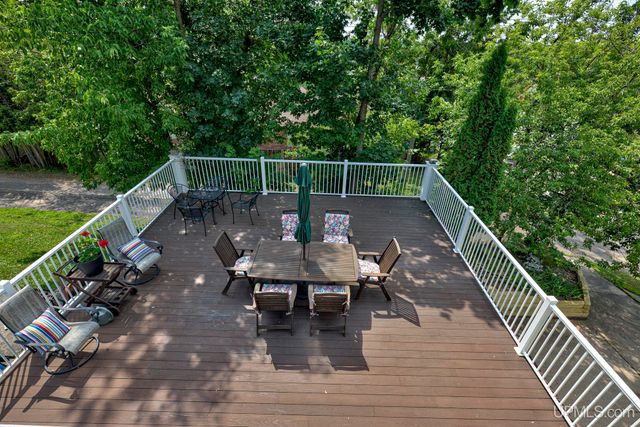 817 W Brown Street, Iron Mountain, MI 49801