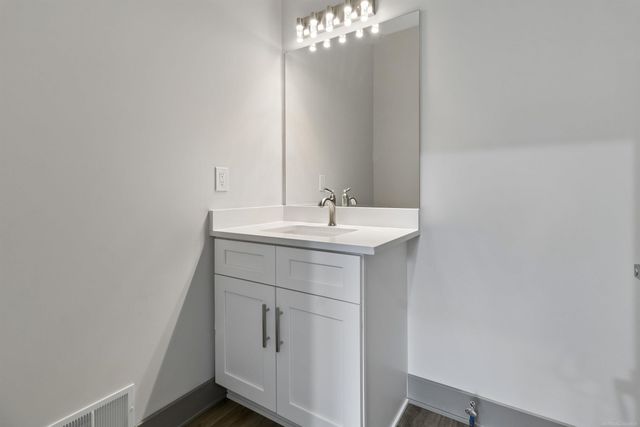 45519 Gable Drive, Macomb Twp, MI 48044