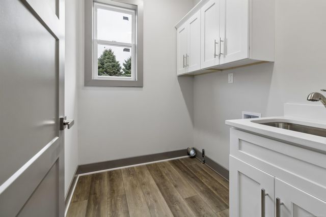 45519 Gable Drive, Macomb Twp, MI 48044