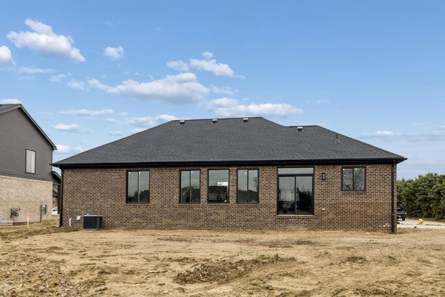 45519 Gable Drive, Macomb Twp, MI 48044