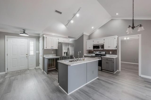8103 Mee Mee Road, Chattanooga, TN 37421