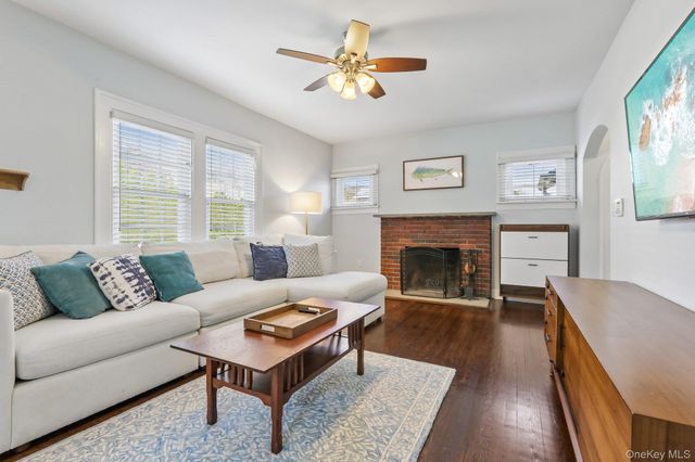 148 Chelsea Street, Hawthorne, NY 10532