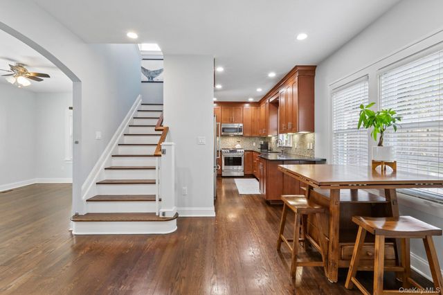 148 Chelsea Street, Hawthorne, NY 10532