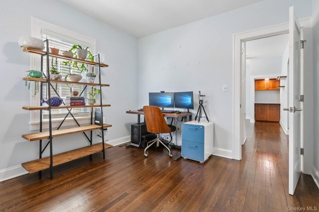 148 Chelsea Street, Hawthorne, NY 10532