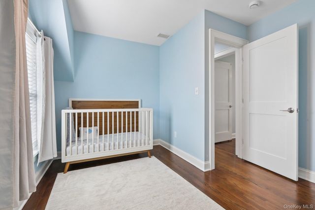 148 Chelsea Street, Hawthorne, NY 10532