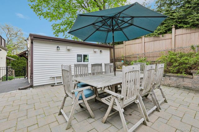 148 Chelsea Street, Hawthorne, NY 10532
