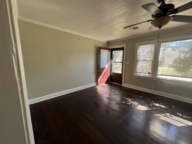 3001 NW 44th Street, Oklahoma City, OK 73112