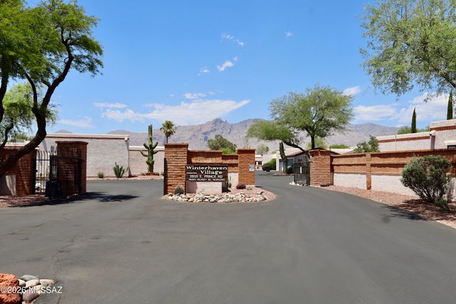 2871 E Weymouth Circle, Tucson, AZ 85716