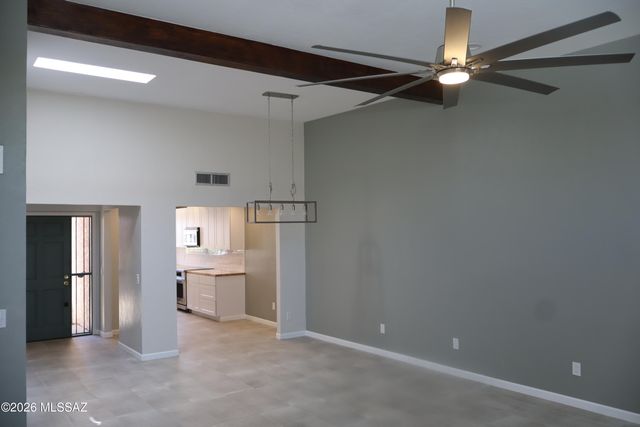 2871 E Weymouth Circle, Tucson, AZ 85716