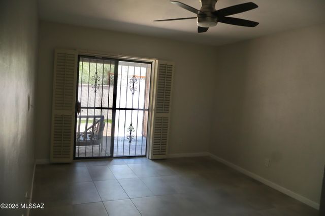 2871 E Weymouth Circle, Tucson, AZ 85716