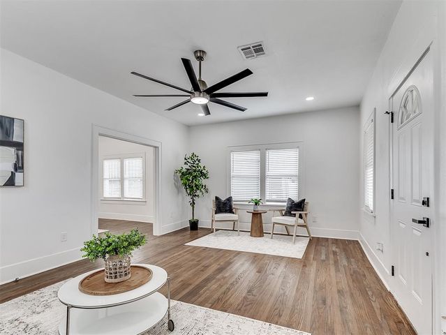 921 NW 22 Street, Oklahoma City, OK 73106