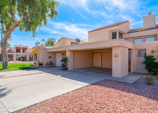 41 E BETTY ELYSE Lane, Phoenix, AZ 85022