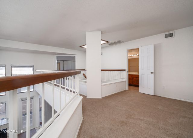 41 E BETTY ELYSE Lane, Phoenix, AZ 85022