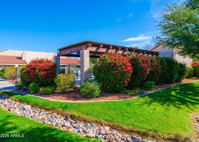 41 E BETTY ELYSE Lane, Phoenix, AZ 85022