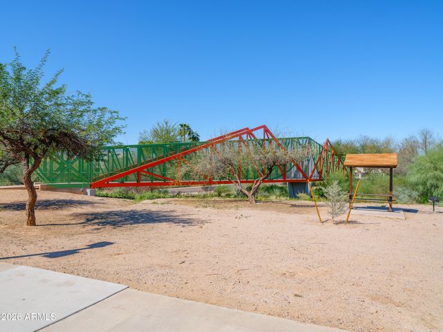 41 E BETTY ELYSE Lane, Phoenix, AZ 85022