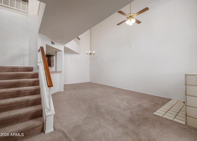 41 E BETTY ELYSE Lane, Phoenix, AZ 85022