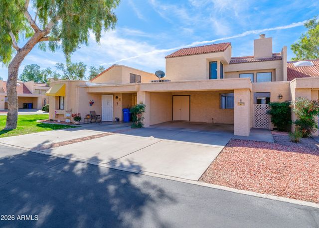 41 E BETTY ELYSE Lane, Phoenix, AZ 85022