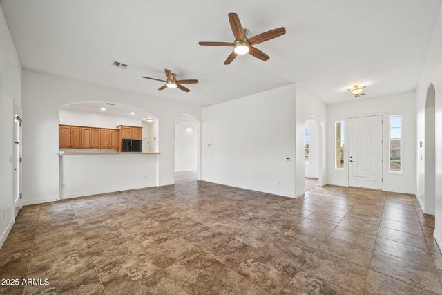 24325 S 183RD Place, Gilbert, AZ 85298